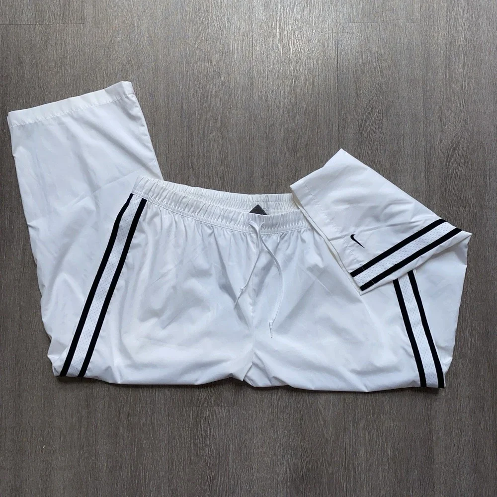 Nike Boys White Track Pants Swoosh Logo Size XL 16-18  Athletic